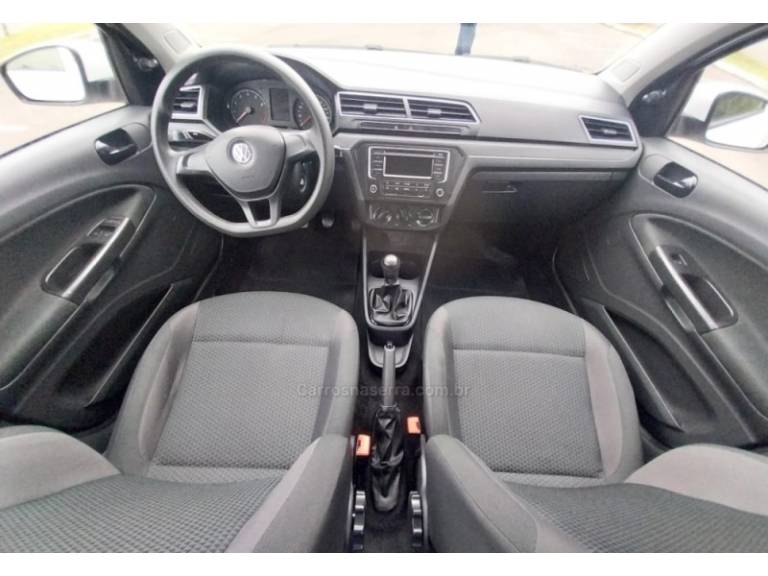 VOLKSWAGEN - GOL - 2022/2023 - Branca - R$ 59.500,00